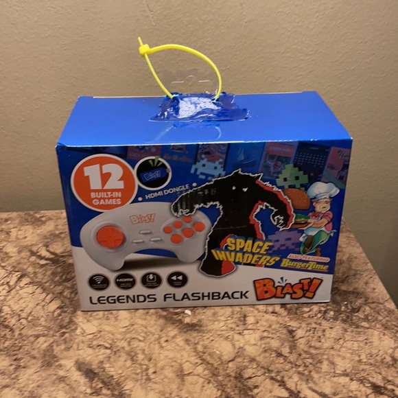 12 Built in Games Video Game Console Legends Flashback Blast Space Invaders Plug - Picture 2 of 9